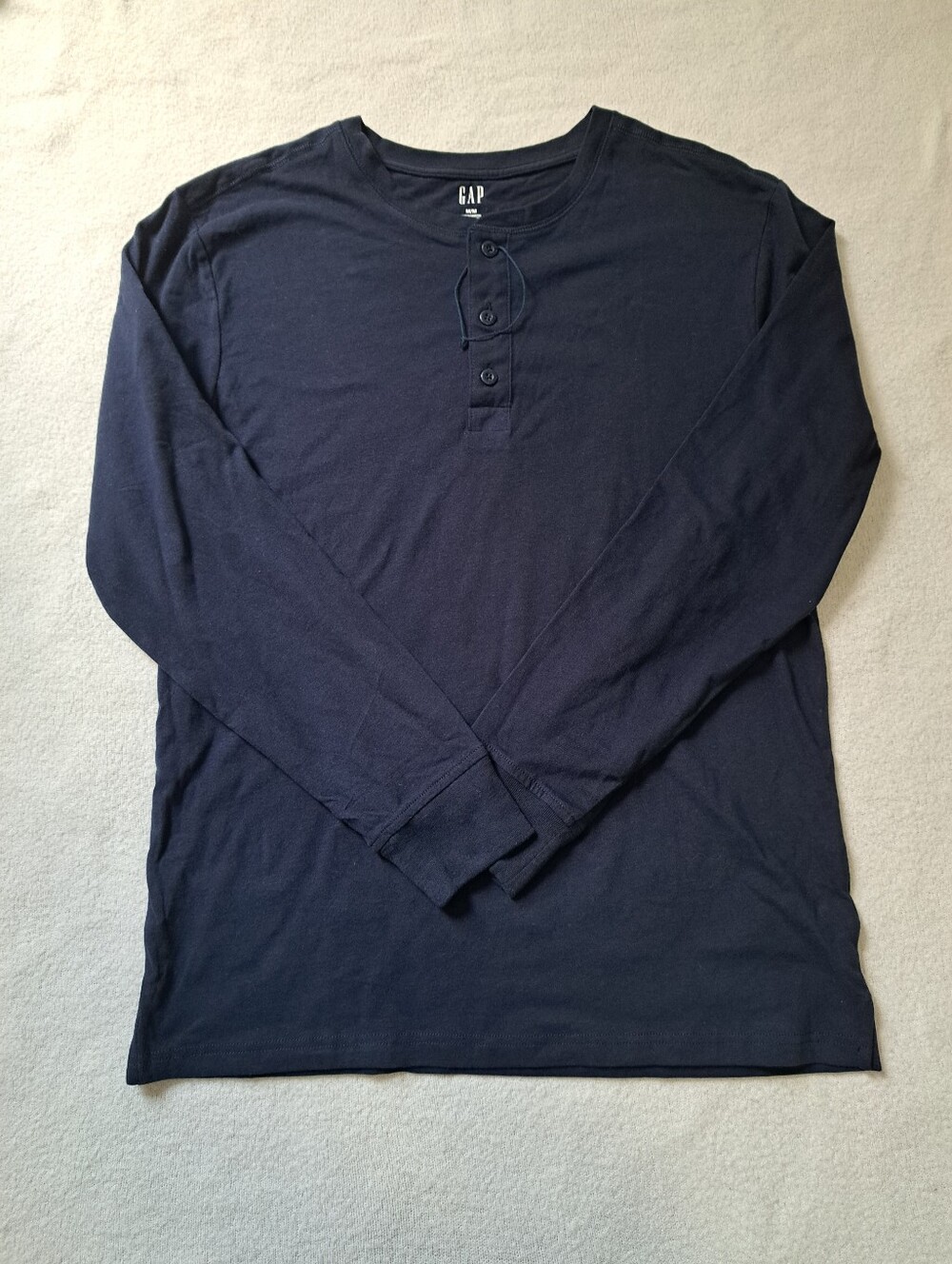 Gap Men's Long Sleeve Henley Shirt Navy Blue Size Medium Casual Cotton NWOT
